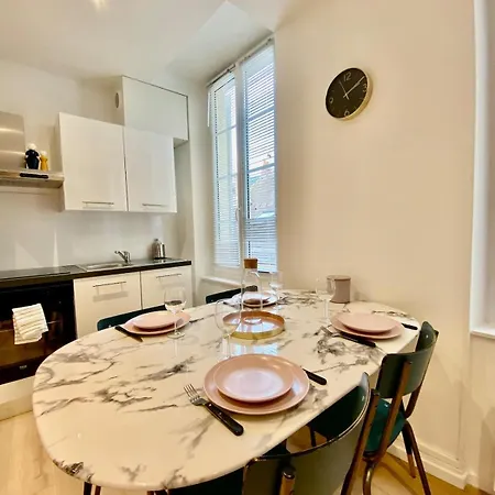 Caen Centre Historique - Appartement Renove & Deco Soignee 아파트 캉